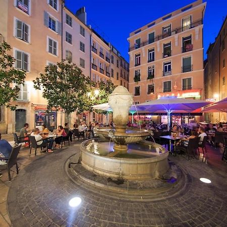 Appartement Neuf Au Coeur De Tolone Esterno foto